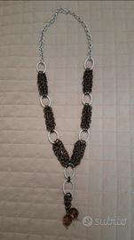 Collana lunga in chainmaille grigio/argento