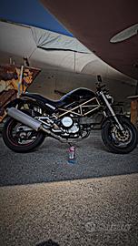 ducati monster 600