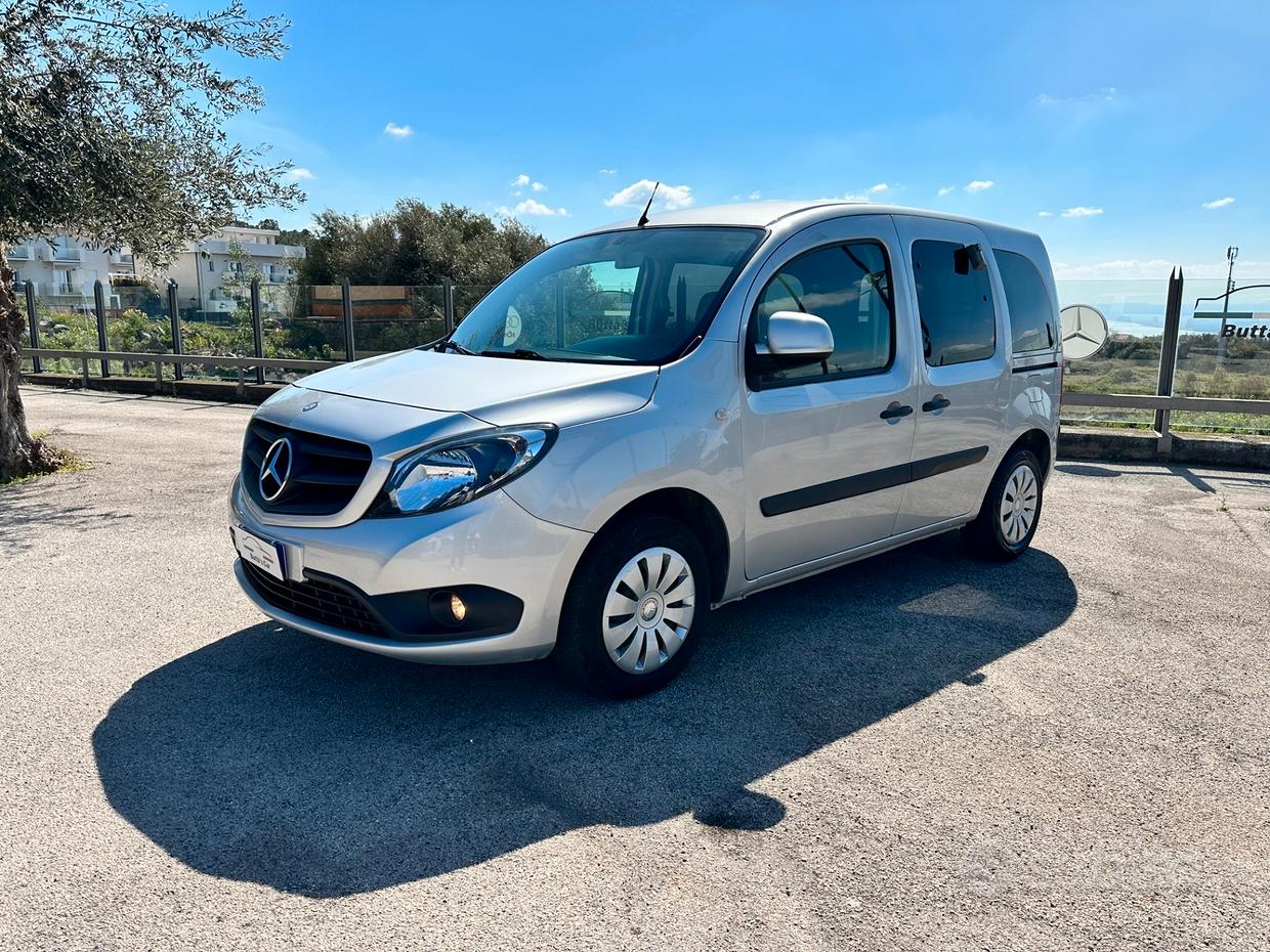 MERCEDES Citan (W415)