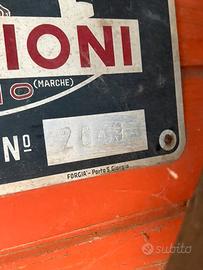 Trebbiatrice d epoca Recchioni Tipo 59 originale