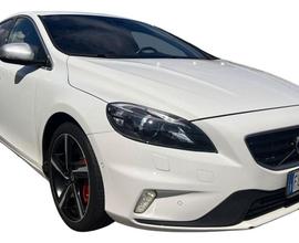 VOLVO V40 D3 Geartronic R-design Momentum