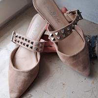 Scarpa da donna bassa, comoda