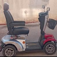 Scooter elettrico per anziani e disabili
