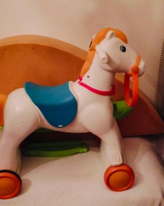 Cavallo a dondolo Chicco