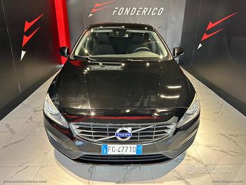VOLVO V60 D2 Geartronic Dynamic Edition