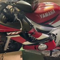Yamaha R6 2001 perfetta