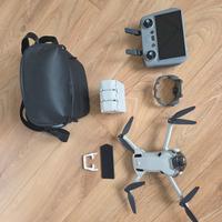 DJI Mini 4 Pro FLY MORE COMBO