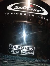 caschi per moto o scooter