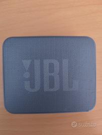 cassa JBL essential
