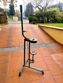 Tappatrice per tappi in sughero