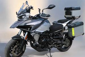 QJ SRT 800 X ultra accessoriata