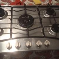 piano cottura Ariston 