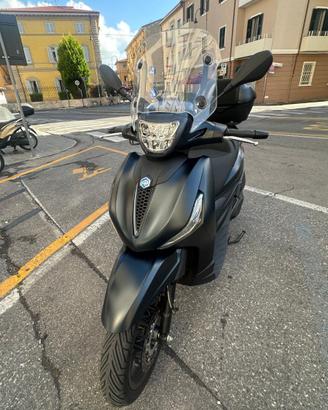 Piaggio Beverly 400 S -