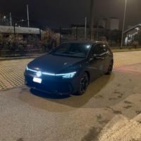 Volkswagen Golf 8.5 R-Line Plus etsi 150 cv
