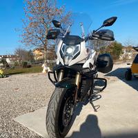 CF Moto 650 MT