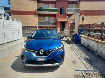 captur plug in 