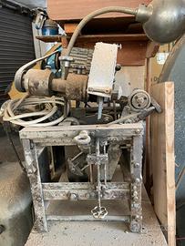 Mola per seghe a nastro