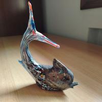 Pesciolino di vetro colorato