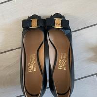 décolleté open toe da donna di Ferragamo