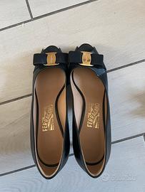 décolleté open toe da donna di Ferragamo