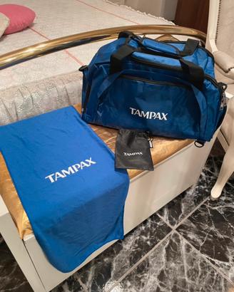 Set borsone/zaino + asciugamano con piccola sacca