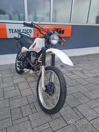 Yamaha XT 550 - 1983