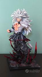 Statua Goku SSJ5 White – 38 cm