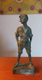 Scultura in bronzo "Scugnizzo" napoletano