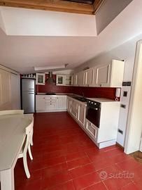 Febal cucina ad angolo in legno laccato avorio
