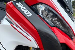 Ducati pikes peak 2016