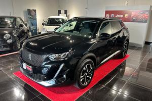 PEUGEOT 2008 BlueHDi 110 S&S Allure