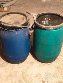 2 Bidone un plastica 50 litri