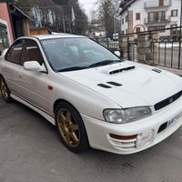 Subaru impreza gt TRATTABILE