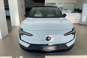 VOLVO - EX30 - Single Motor Ext. Range RWD Ultra