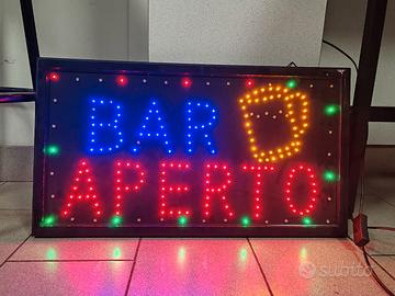 insegna luminosa bar aperto