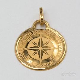 Ciondolo "Rosa dei venti" oro giallo 18kt E.1850
