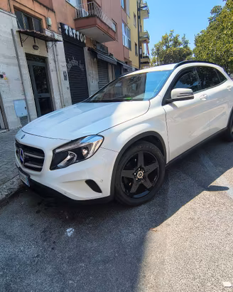 Mercedes Gla 200 4MATIC Enduro