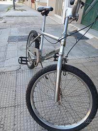 bicicletta BMX ragazzi ruote 20 pollici 