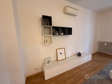 Cassettiera e pensili salotto