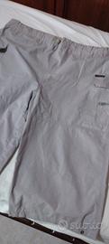pantaloni estivi fino al ginocchio