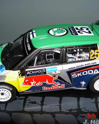 Modellino 1/43 rally Skoda Fabia