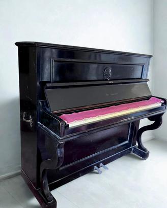 Pianoforte verticale