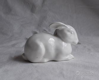 Coniglio in ceramica decorativo