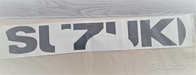 Adesivo emblema carbonio suzuki GSX600R 97/00