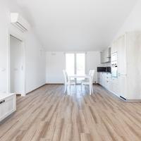 Trivano con Veranda e Terrazza, P. Auto, Classe A4