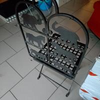 sedie in ferro con animali