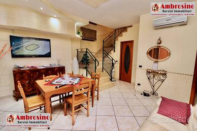 APPARTAMENTO SU TRE LIVELLI AD ORTA DI ATELLA