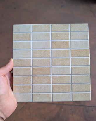Rivestimento in ceramica 20x20