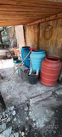 4 fusti di plastica ( contenitori ciliege)