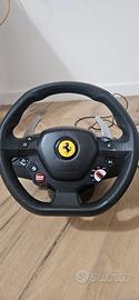 Volante Ferrari per PS4